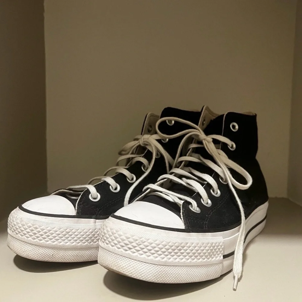 Converse Black High-Top Sneakers - Picture 2 of 6